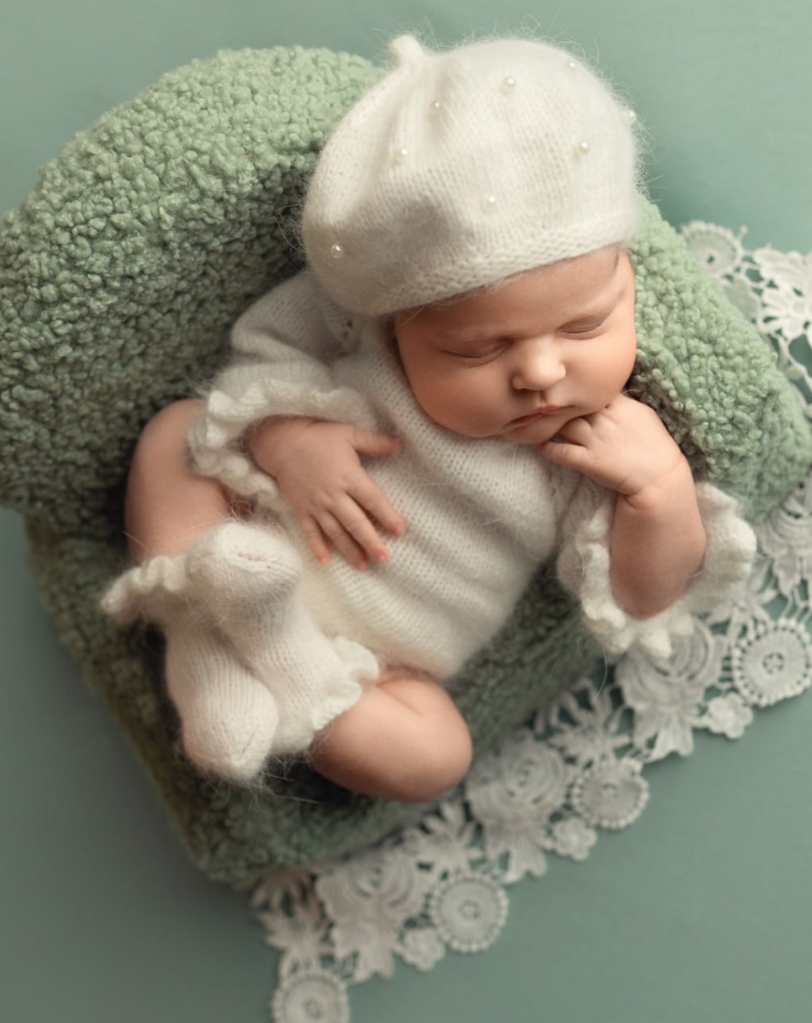 Knit Beanie Hat Warm - Women Knitted Beret Hat with Pearls